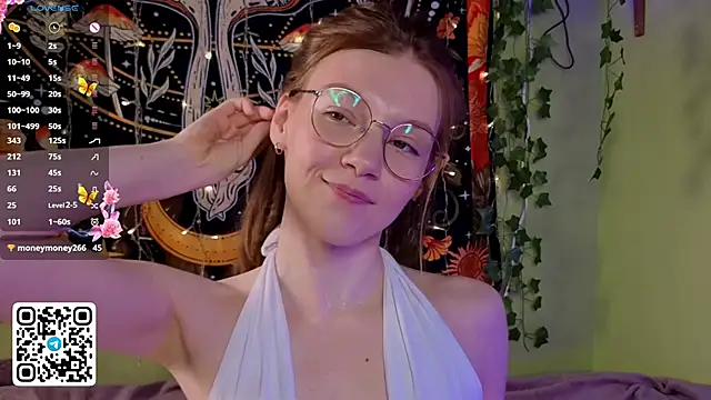 lyra thenymph online show from November 2025 12:09:02 AM