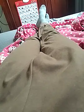 Lili 2love online show from October 2025 03:49:02 AM