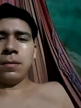 Snapshot of Travieso_loco9 chatting on October 2025 04:35:01 AM Travieso loco9 online show from October 2025 04:35:01 AM