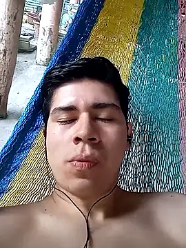 Snapshot of Travieso_loco9 chatting on November 2025 02:20:01 PM Travieso loco9 online show from November 2025 02:20:01 PM