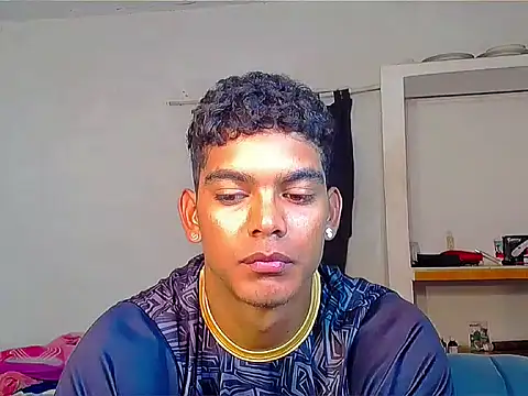 theMyke101 online show from June 2026 03:32:02 PM
