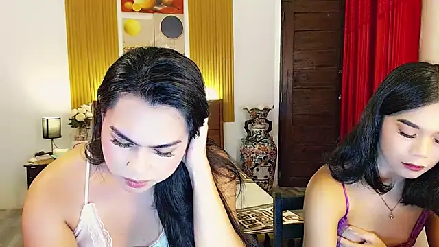 fallinLunaxX online show from October 2025 04:19:01 PM