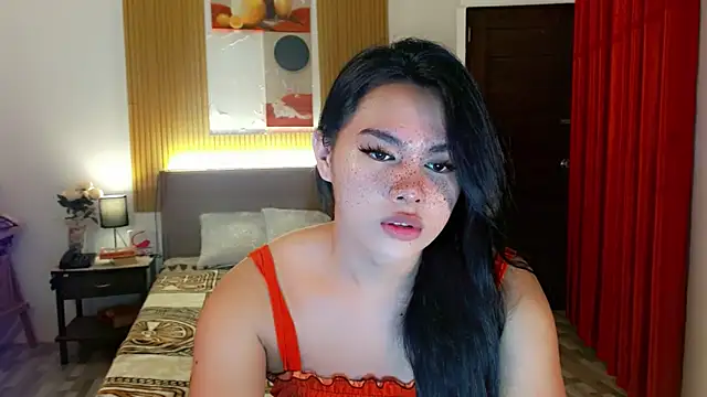 fallinLunaxX online show from November 2025 08:20:01 PM