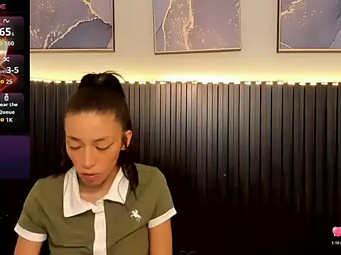 Snapshot of Julieta_Slav3 chatting on October 2025 09:22:02 PM Julieta Slav3 online show from October 2025 09:22:02 PM