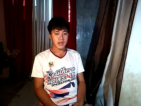 Snapshot of ur_fucking_rolly chatting on October 2025 11:16:01 PM ur fucking rolly online show from October 2025 11:16:01 PM