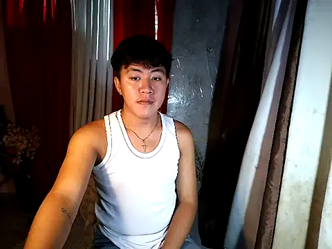 Snapshot of ur_fucking_rolly chatting on October 2025 01:28:02 AM ur fucking rolly online show from October 2025 01:28:02 AM