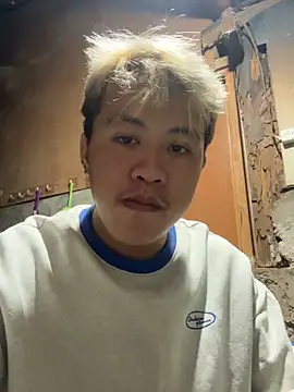 Snapshot of ur_fucking_rolly chatting on March 2026 02:43:01 PM ur fucking rolly online show from March 2026 02:43:01 PM