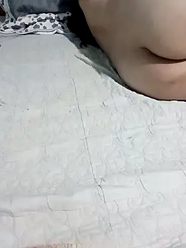 tulip-bae online show from October 2025 03:29:02 AM