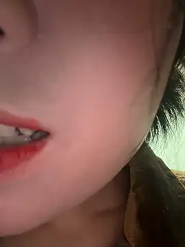 Snapshot of yourkeer chatting on November 2025 09:24:01 AM yourkeer online show from November 2025 09:24:01 AM