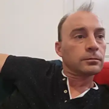 sweetysteph30 online show from November 2025 11:54:01 PM