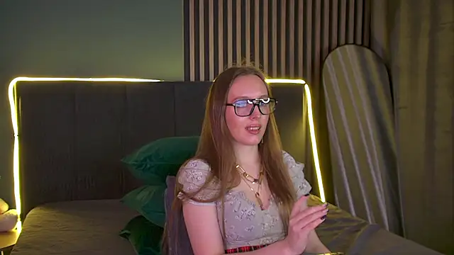 KathyStewart online show from November 2025 03:26:01 PM