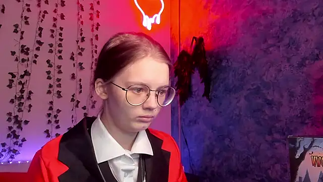 shy elina01 online show from October 2025 10:36:02 AM