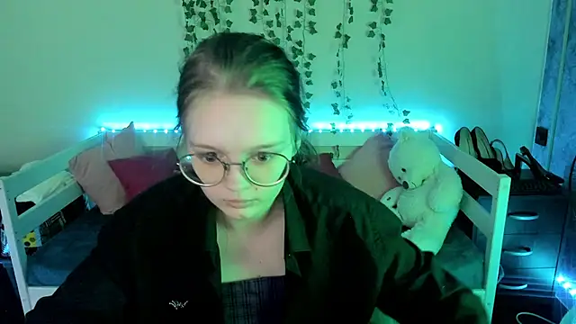 shy elina01 online show from October 2025 10:38:01 AM