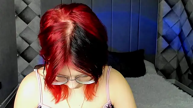 shy elina01 online show from December 2025 10:43:01 AM