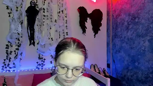 shy elina01 online show from October 2025 09:29:01 AM