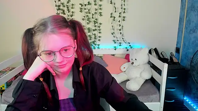 shy elina01 online show from October 2025 11:46:01 AM
