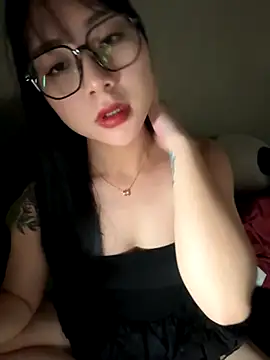 Linh5790 online show from October 2025 04:59:01 AM