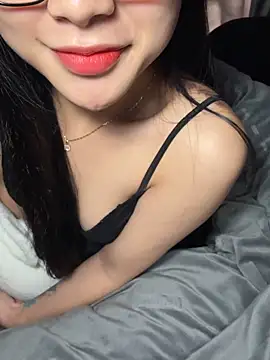 Linh5790 online show from December 2025 07:40:01 AM