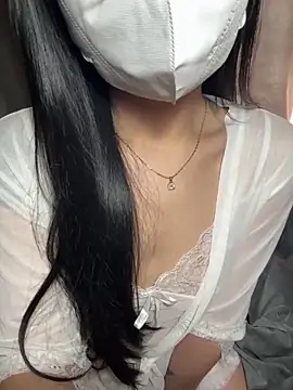 Linh5790 online show from December 2025 08:25:02 AM