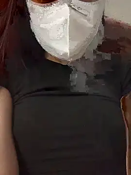 Linh5790 online show from December 2025 06:43:02 PM