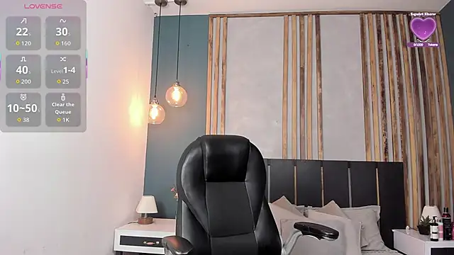 Ana coral online show from November 2025 08:42:02 PM