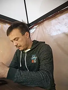 Snapshot of viktor1992-1-1 chatting on July 2026 05:28:02 AM viktor1992-1-1 online show from July 2026 05:28:02 AM