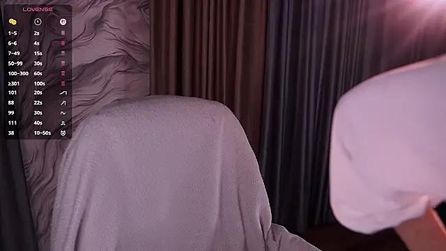 ElizabethMilller  online show from February 2026 10:32:01 PM