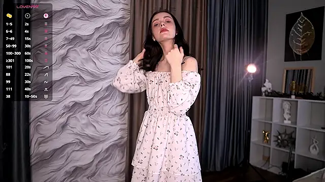 ElizabethMilller  online show from February 2026 09:58:02 PM