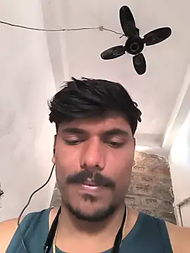 Snapshot of honestbbadboy chatting on November 2025 07:01:01 AM honestbbadboy online show from November 2025 07:01:01 AM