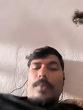 Snapshot of honestbbadboy chatting on November 2025 07:08:01 AM honestbbadboy online show from November 2025 07:08:01 AM