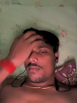 Snapshot of honestbbadboy chatting on November 2025 01:05:02 PM honestbbadboy online show from November 2025 01:05:02 PM