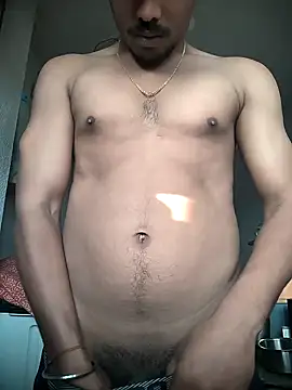 Snapshot of honestbbadboy chatting on December 2025 09:36:02 AM honestbbadboy online show from December 2025 09:36:02 AM