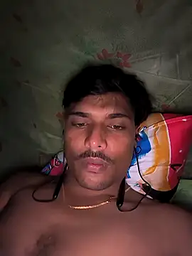 Snapshot of honestbbadboy chatting on October 2025 07:05:01 PM honestbbadboy online show from October 2025 07:05:01 PM