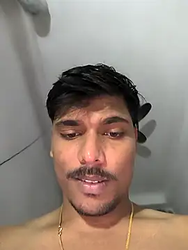 Snapshot of honestbbadboy chatting on October 2025 05:24:02 PM honestbbadboy online show from October 2025 05:24:02 PM