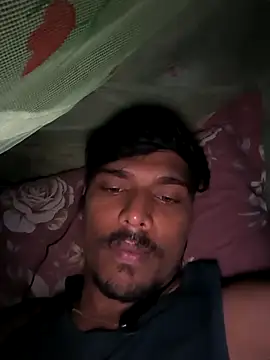 Snapshot of honestbbadboy chatting on November 2025 05:56:01 PM honestbbadboy online show from November 2025 05:56:01 PM