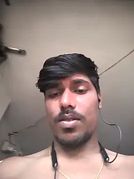 Snapshot of honestbbadboy chatting on December 2025 07:47:01 AM honestbbadboy online show from December 2025 07:47:01 AM