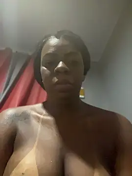 Priihmedeiros online show from May 2026 09:32:02 AM