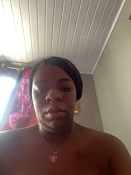 Snapshot of Priihmedeiros chatting on November 2025 11:10:02 AM Priihmedeiros online show from November 2025 11:10:02 AM