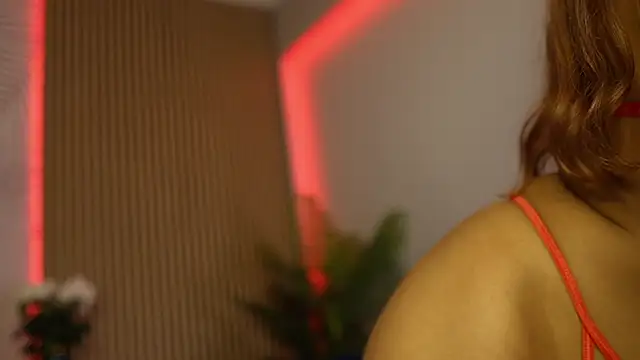 sisi von dee online show from November 2025 08:47:01 PM