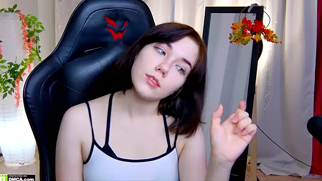 Kelly foox online show from November 2025 09:03:02 AM