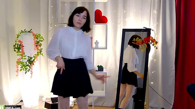 Kelly foox online show from November 2025 09:24:02 AM