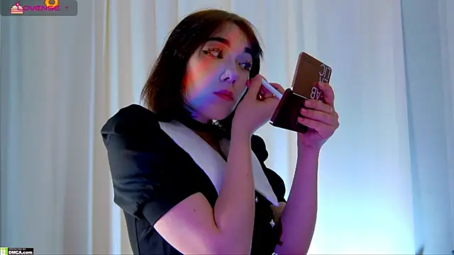 Kelly foox online show from November 2025 09:47:02 AM