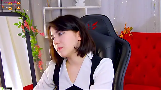 Kelly foox online show from November 2025 10:59:02 AM