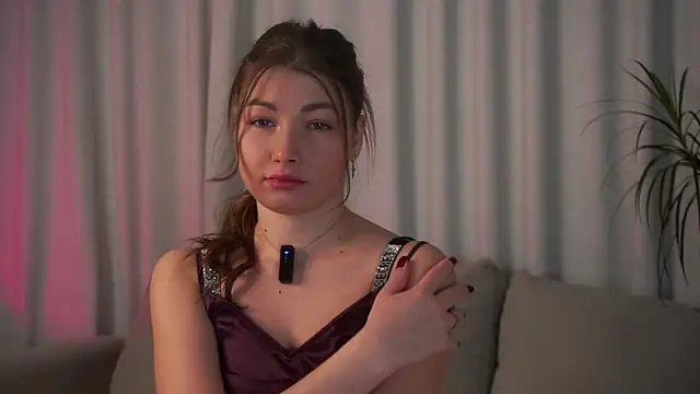 BrittGupton online show from November 2025 01:27:02 AM