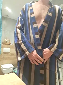 Vintermelon2 online show from March 2026 04:25:01 AM