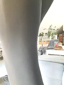 Vintermelon2 online show from April 2026 02:40:02 PM