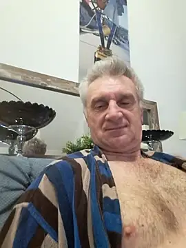 Vintermelon2 online show from February 2026 07:09:01 AM