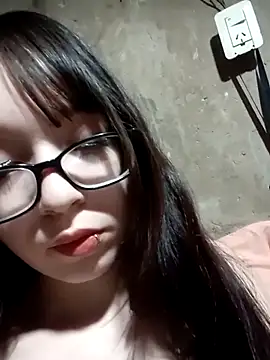 miaahot69 online show from November 2025 09:24:01 AM