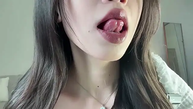 Snapshot of yourlittlesunrise_ chatting on November 2025 04:33:02 AM yourlittlesunrise online show from November 2025 04:33:02 AM