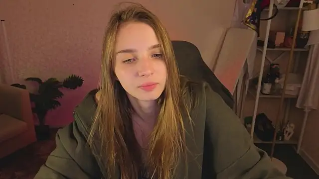 L1na Reeds online show from March 2026 01:14:01 AM